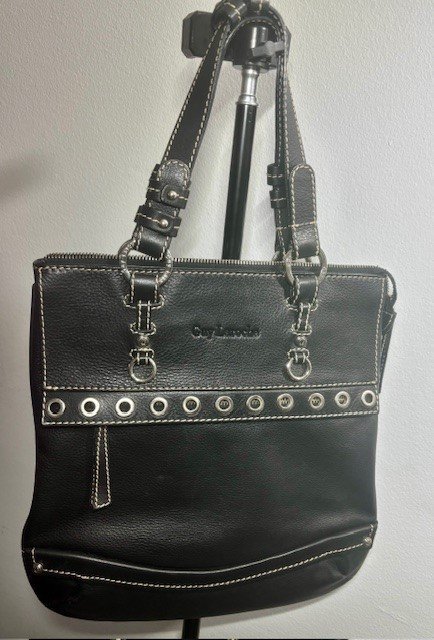 Bolso Guy Laroche piel negra